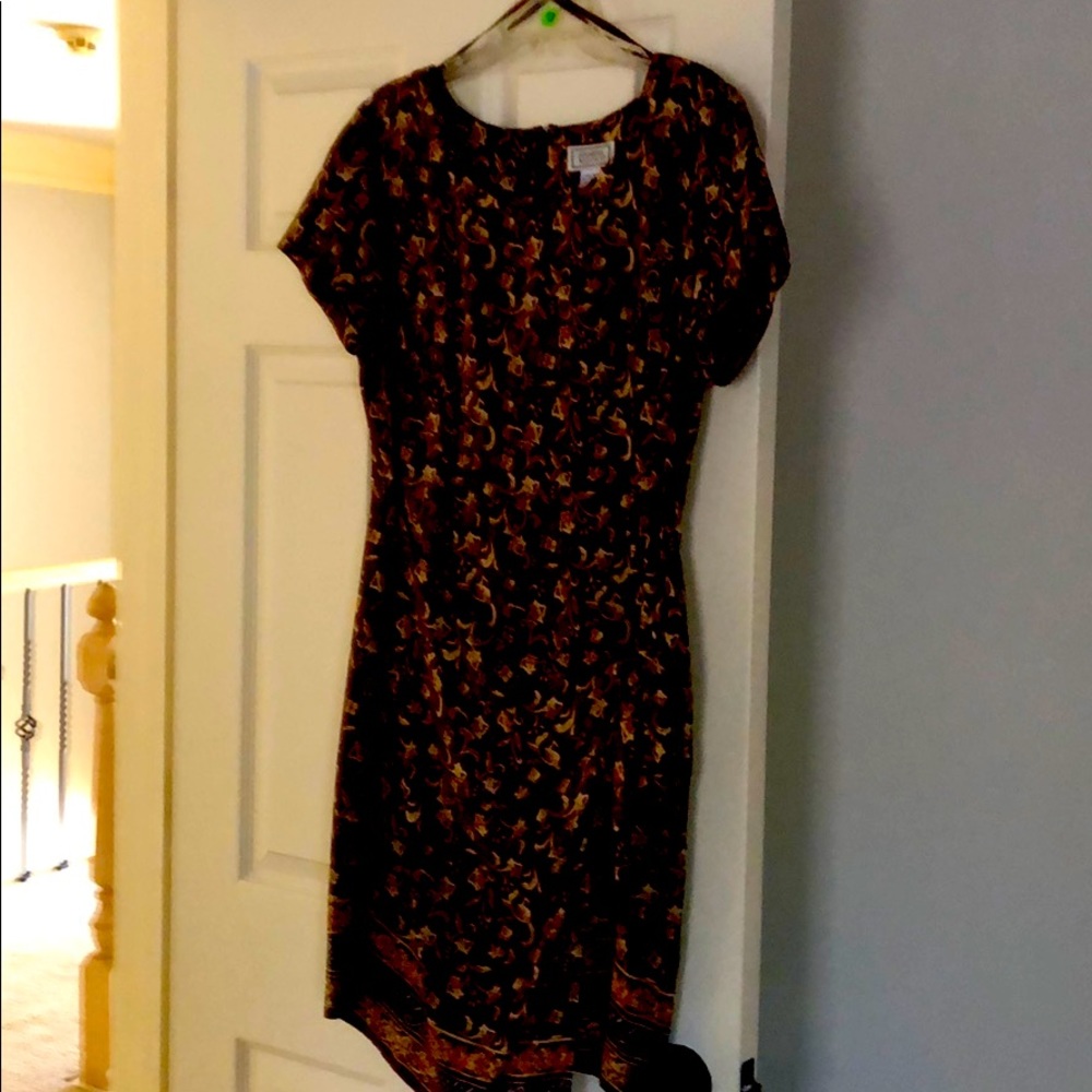 Ladies 💯 silk dress for all occasions